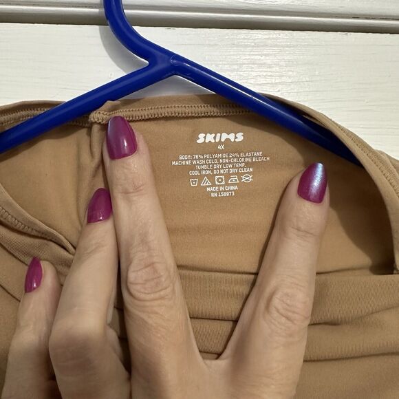 SKIMS KIM K Basics Layering Fits Everybody Turtleneck Ochre Plus Size 4X - Picture 3 of 6